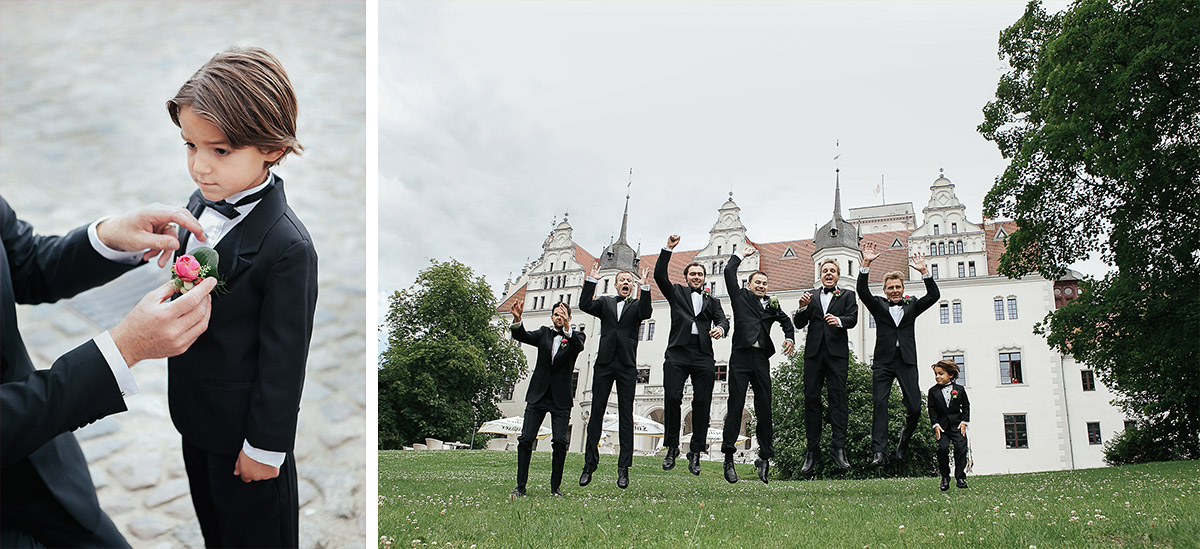 Gruppenfoto von Best Men bei Hochzeit auf Schloss Boitzenburg Uckermark und Hochzeitsfoto von kleinem Jungen © Hochzeitsfotograf Berlin www.hochzeitslicht.de