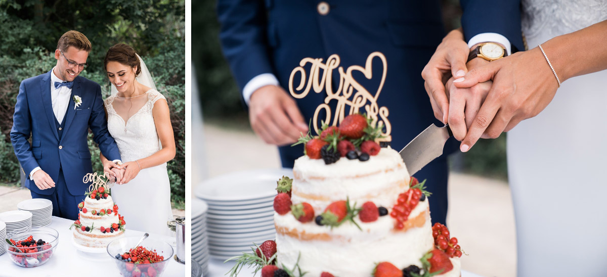 Anschneiden Sommer-Hochzeitstorte mit Beeren - Villa Blumenfisch Hochzeitsfotograf © www.hochzeitslicht.de