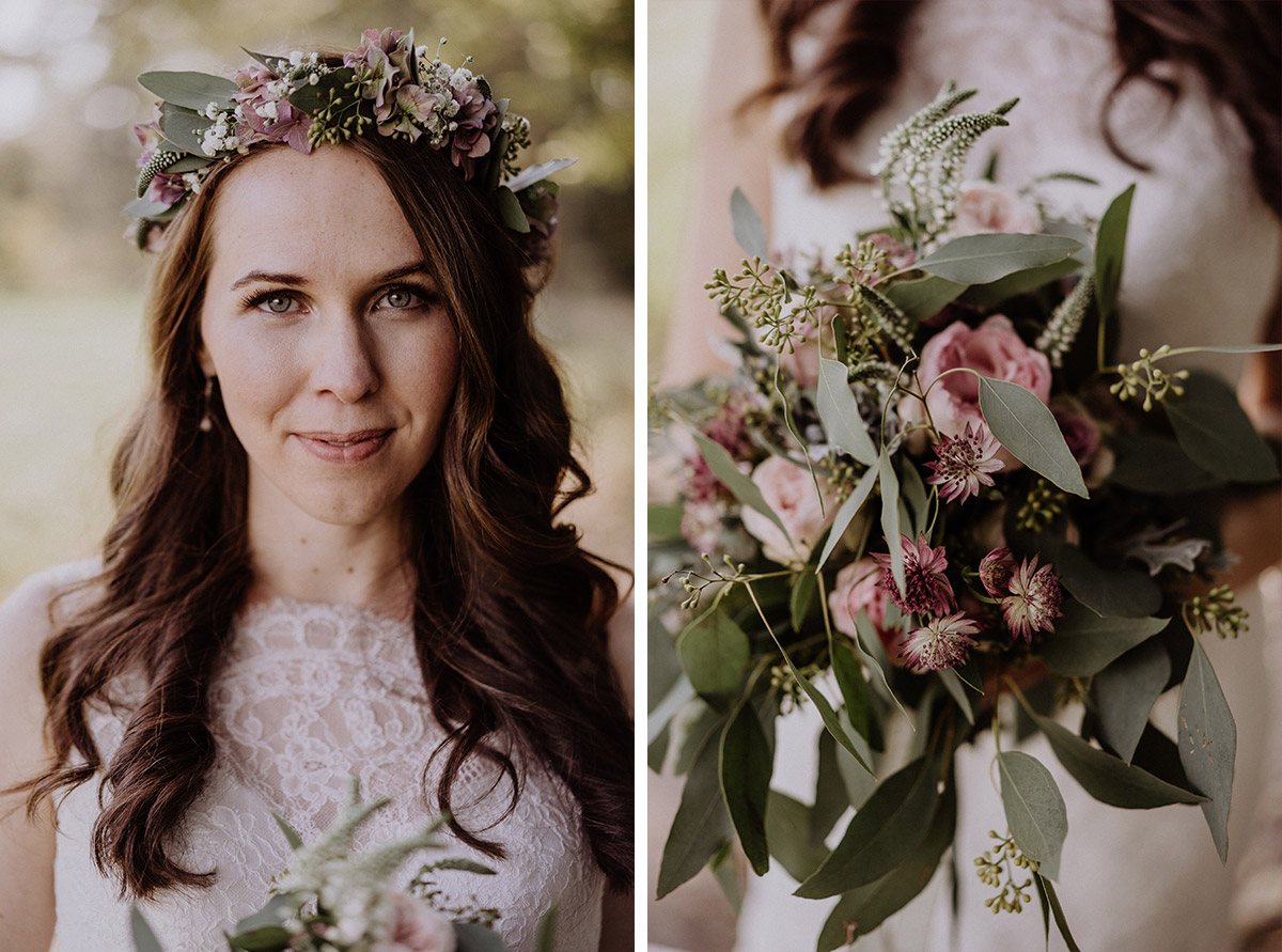 Brautstrauß und Blumenkranz Eukalyptus und rosa Blumen Herbsthochzeit - Spreewaldresort Seinerzeit Hochzeitsfotograf © www.hochzeitslicht.de