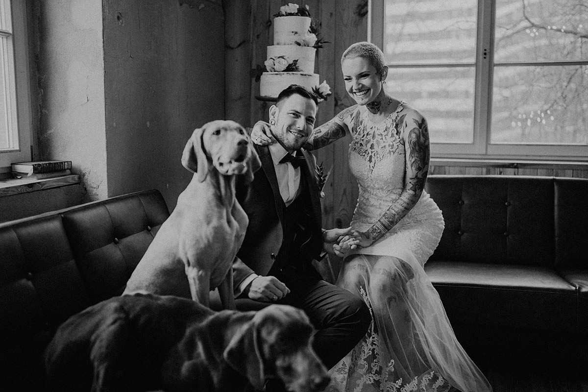 entspannte Indie Hochzeit mit Hunden - The Grand Berlin Hochzeitsfotograf © www.hochzeitslicht.de