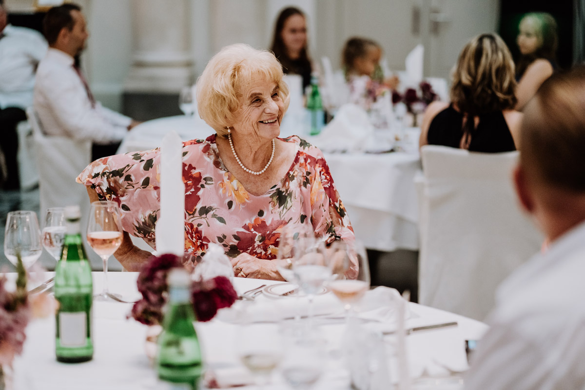 Gäste Fotos Hochzeit Corona - Hochzeit im Hotel de Rome von Hochzeitsfotograf Berlin © www.hochzeitslicht.de #hochzeitslicht