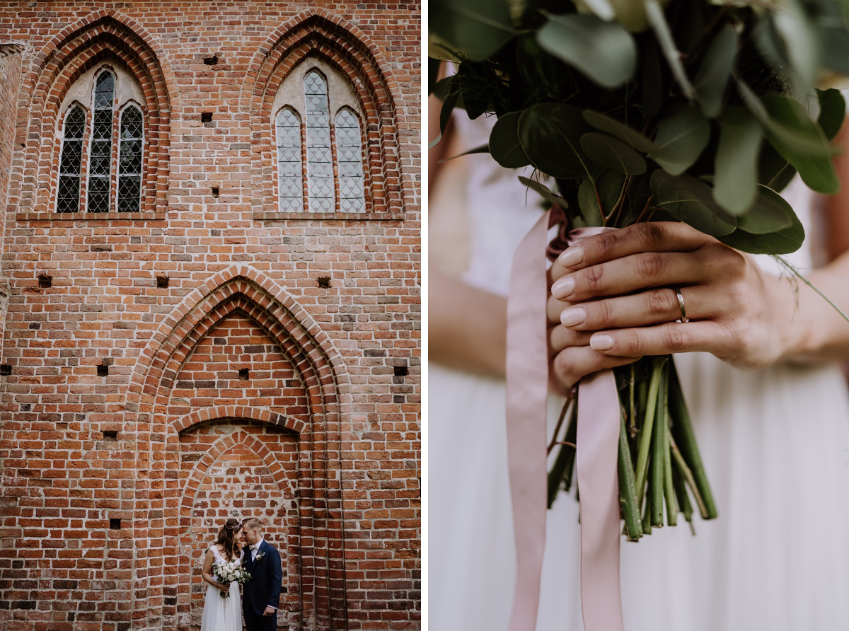 Paarfotoshooting vintage Hochzeit auf dem Land - Scheunenhochzeit in Brandenburg im Gutshaus Penzlin Hochzeitsfotograf Berlin © www.hochzeitslicht.de