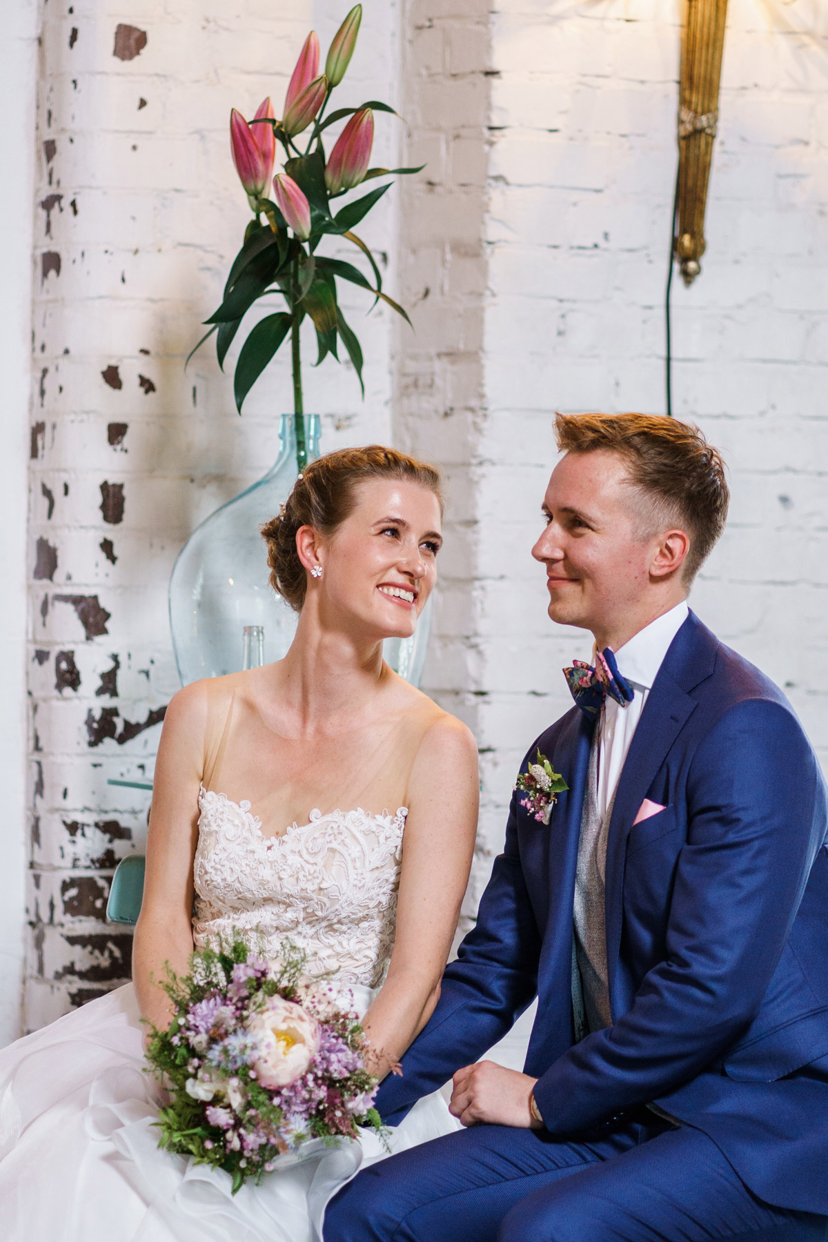 freie Trauung nach Standesamt: so schön kann Heiraten mit freier Trauung nach der standesamtlichen Hochzeit in der Hochzeitslocation Von Greifswald sein - Hochzeitsfotos dieser vintage Hochzeit in Berlin von #hochzeitslicht © www.hochzeitslicht.de