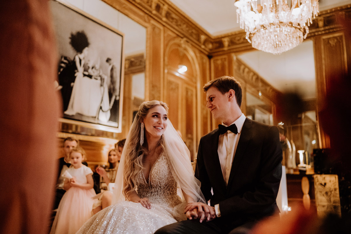 Hochzeitsvideo und Fotos freie Trauung im Patrick Hellmann Schlosshotel