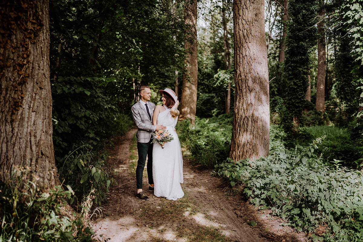 Standesamt Kremmen Hochzeitsfoto im Wald