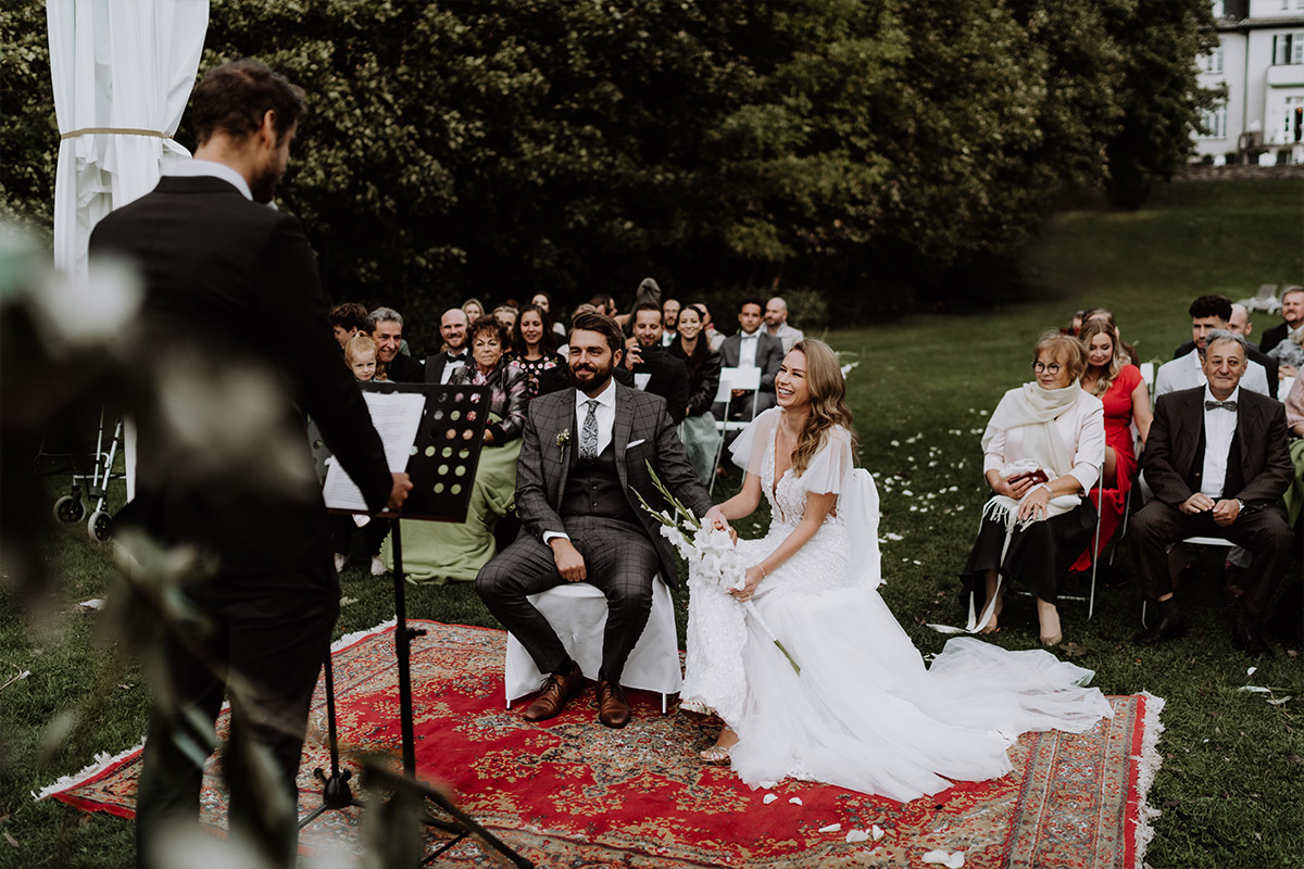 Boho Hochzeit am Wasser in Berlin mit freier Trauung